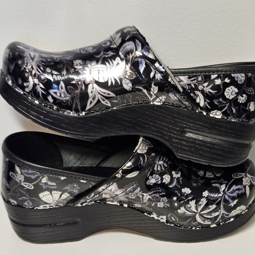 Dansko Women's Metallic Floral Print Slip-On Shoes, Sz 37, US Sz 6.5-7 - Picture 8 of 12